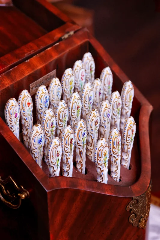 12 Kişilik Lüks Victorian Yemek Seti 6